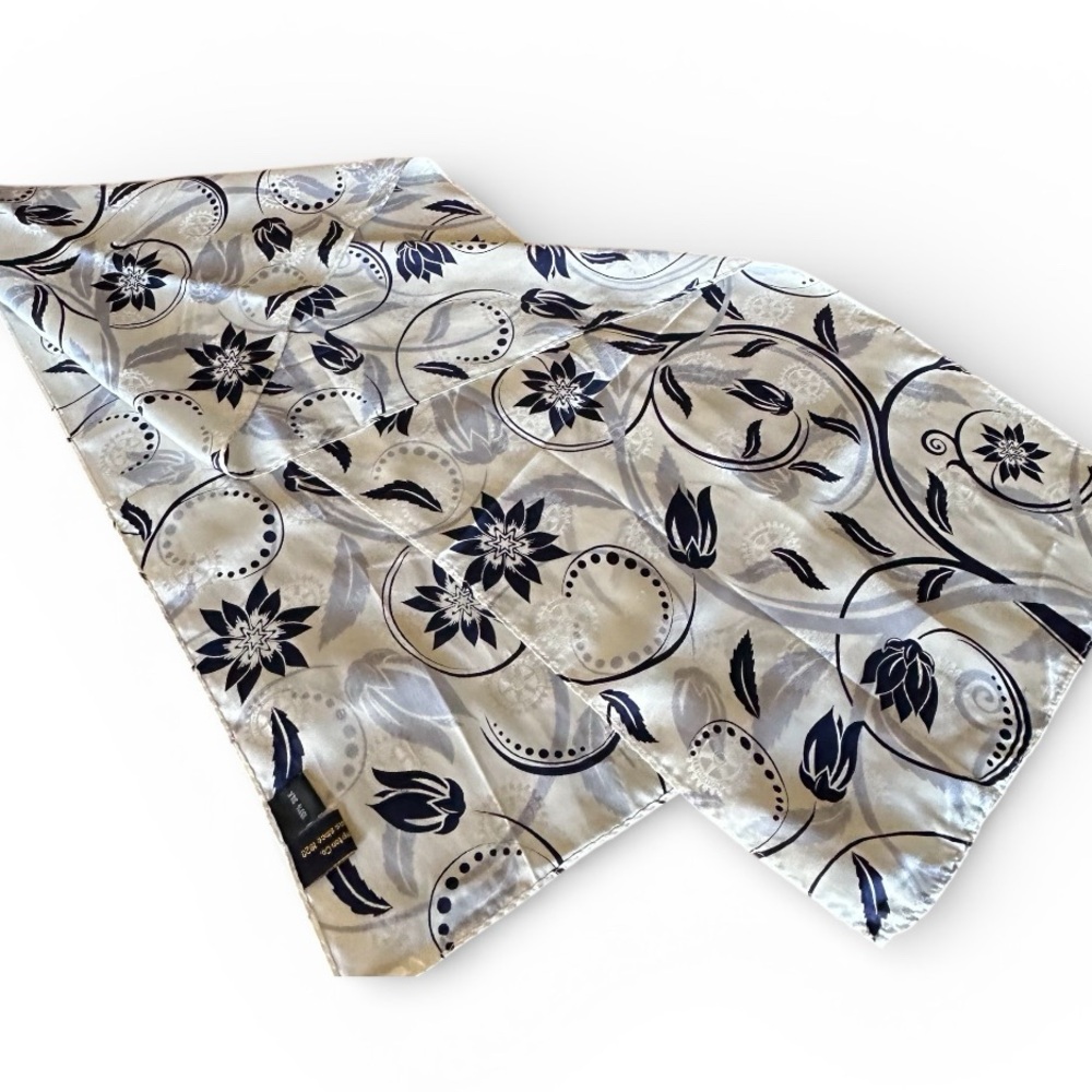 Russell Hampton Silk Jacquard Scarf 12 X 53 Blue White Rotary International